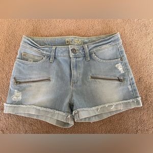 DL 1961 Stella Shorts with Zipper Detail
